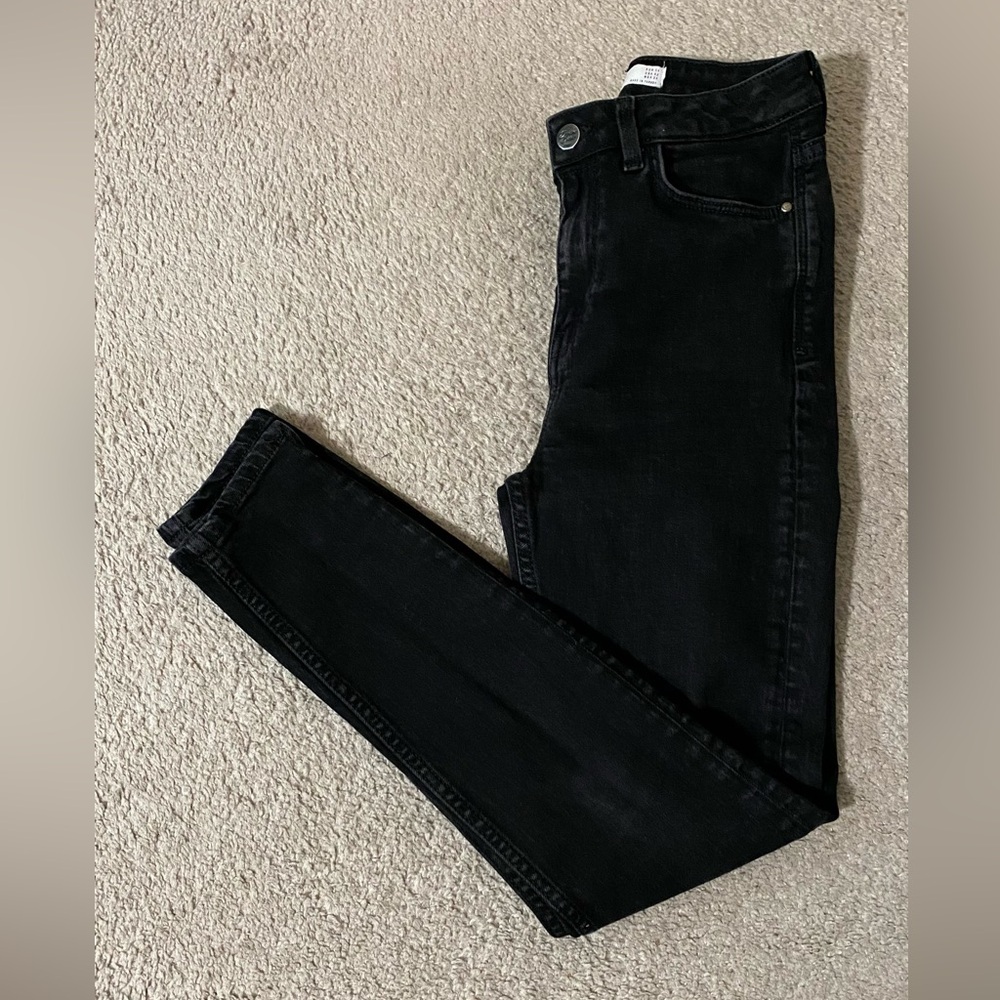 ZARA Women's Classic Black Skinny Jeans size 2
